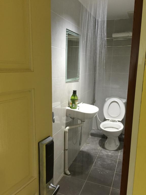 Miri Budget Inn Quarto foto
